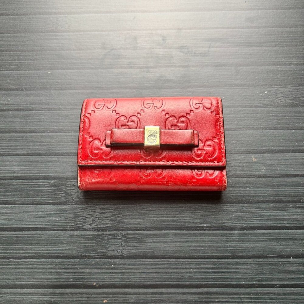 Gucci Guccissima 6-ring Red Key Case